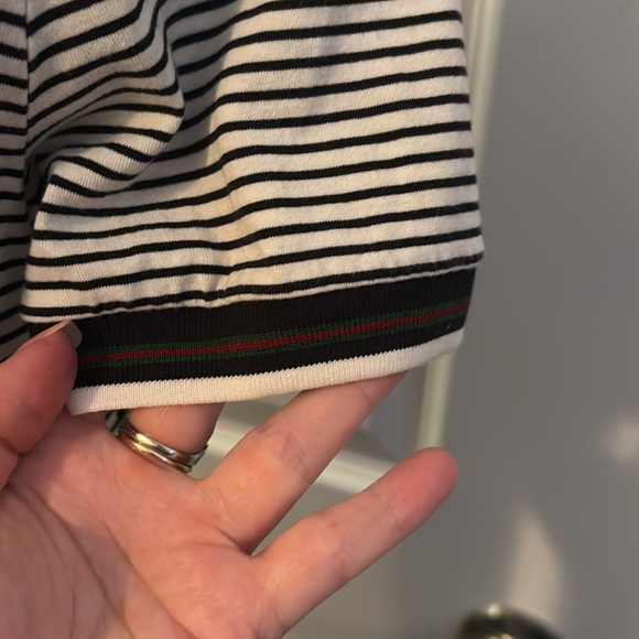 Gucci Women’s Fitted Blue and White Striped T-shirt - Picture 3 of 13